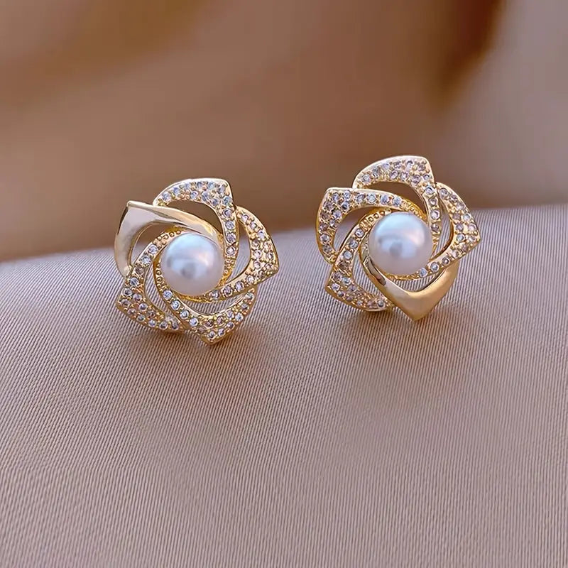 1 Pair Elegant Floral Design Stud Earrings for Women | Imitation Pearl, Versatile for Daily Wear & Parties | Zinc Alloy, Perfect for Spring Festival