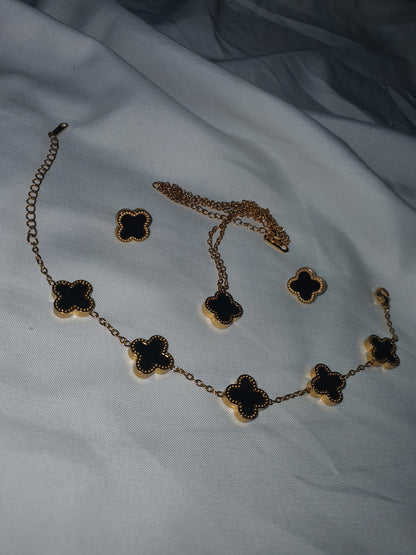 Clover Bracelet for Girls – Trending Stainless Steel Bracelet - Mux E Mart