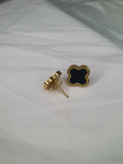 Clover Bracelet for Girls – Trending Stainless Steel Bracelet - Mux E Mart