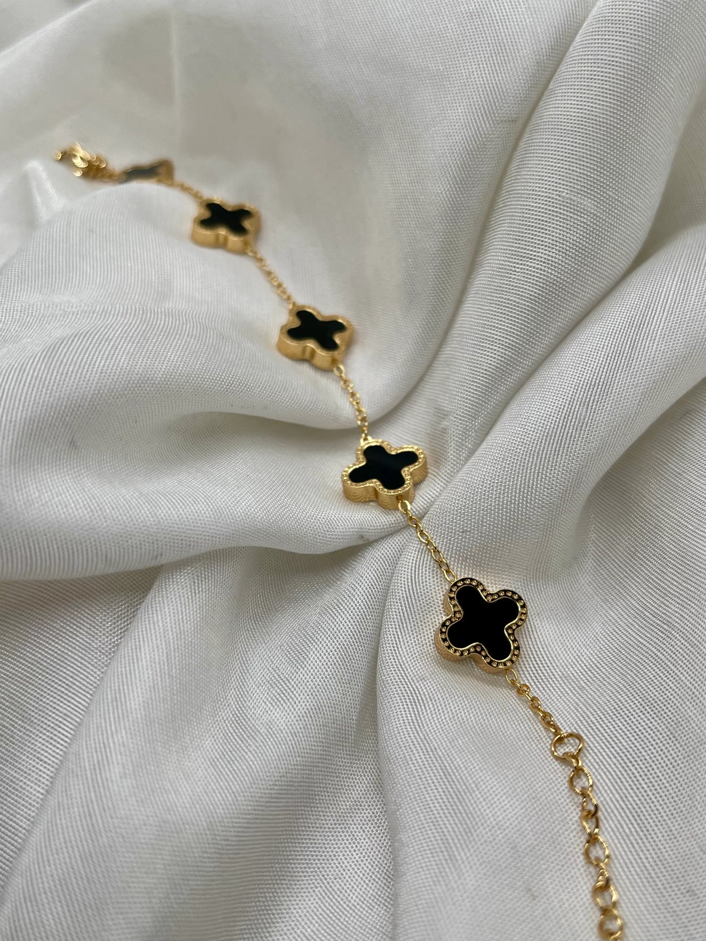 Clover Bracelet for Girls – Trending Stainless Steel Bracelet - Mux E Mart